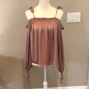 Cold- shoulder top